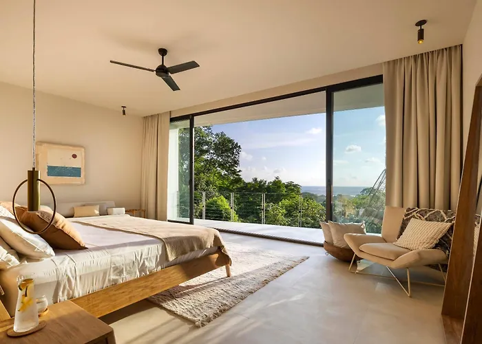 Ohana - Ocean View And A Walk To The Villa *